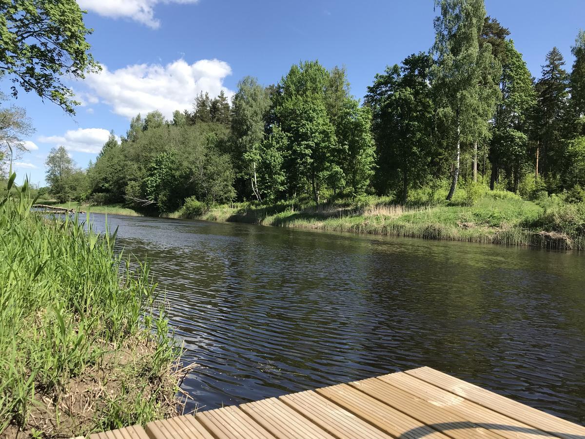 Piesta Riverside Cottage In Soomaa Region Kullimaa Eksteriør billede